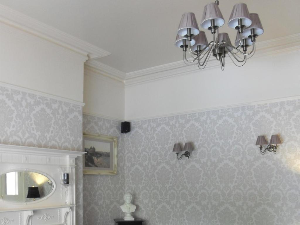 Powys Lodge Скарборо Экстерьер фото