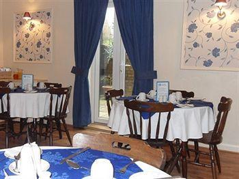 Powys Lodge Скарборо Экстерьер фото